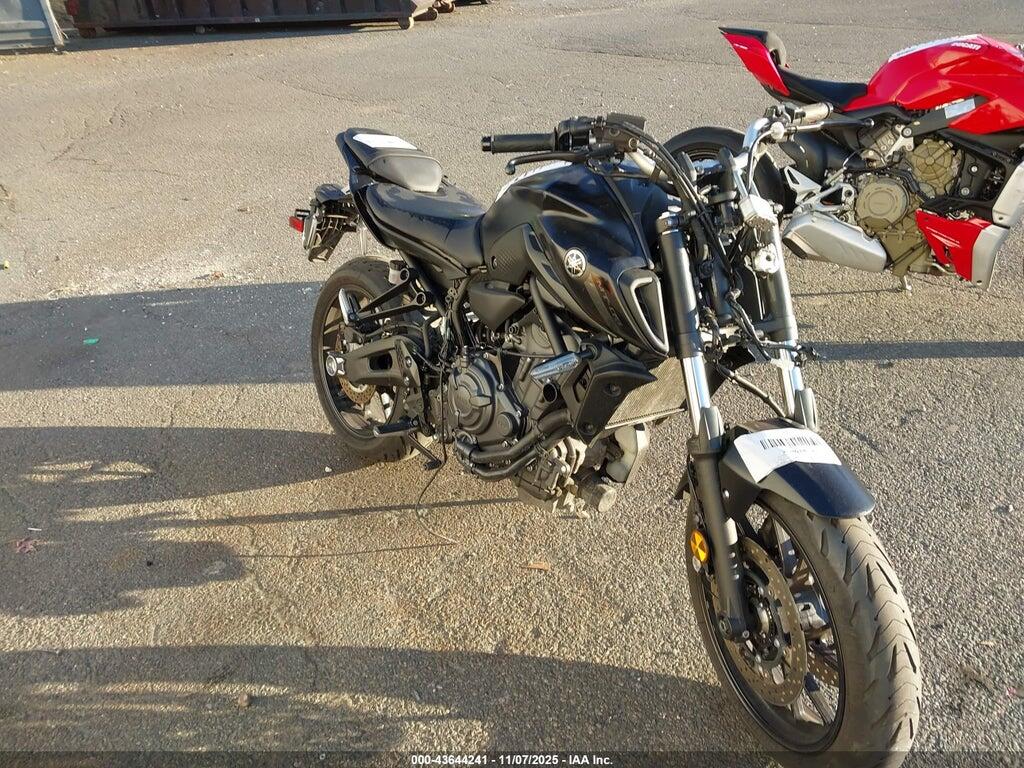 JYARM32E3RA009879 2024 YAMAHA MT07 photo no. 1
