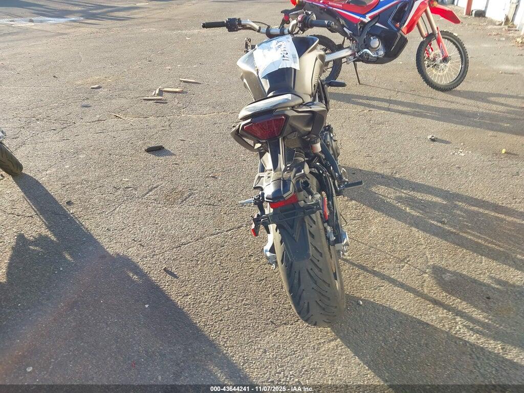 JYARM32E3RA009879 2024 YAMAHA MT07 photo no. 6