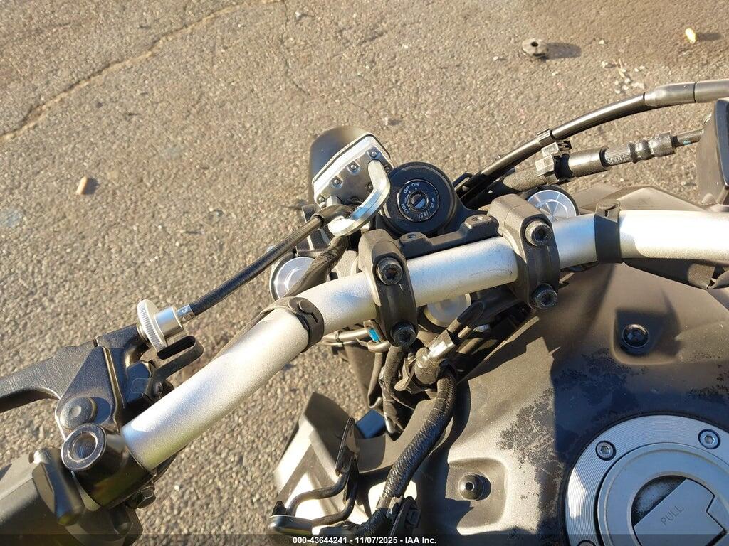JYARM32E3RA009879 2024 YAMAHA MT07 photo no. 7