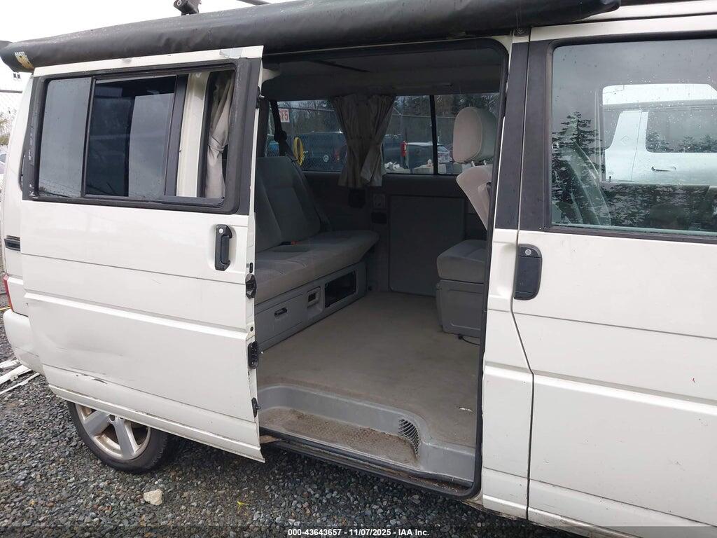 WV2NH4708YH151761 2000 VOLKSWAGEN EUROVAN photo no. 8