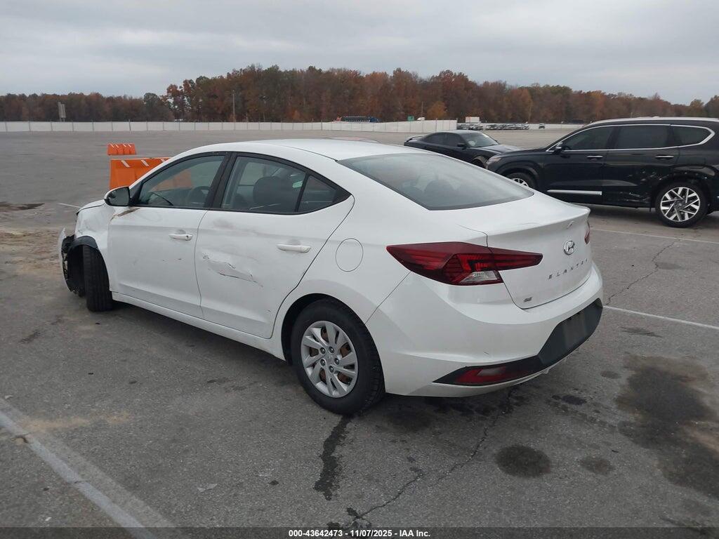 5NPD74LF2KH418828 2019 HYUNDAI ELANTRA photo no. 3