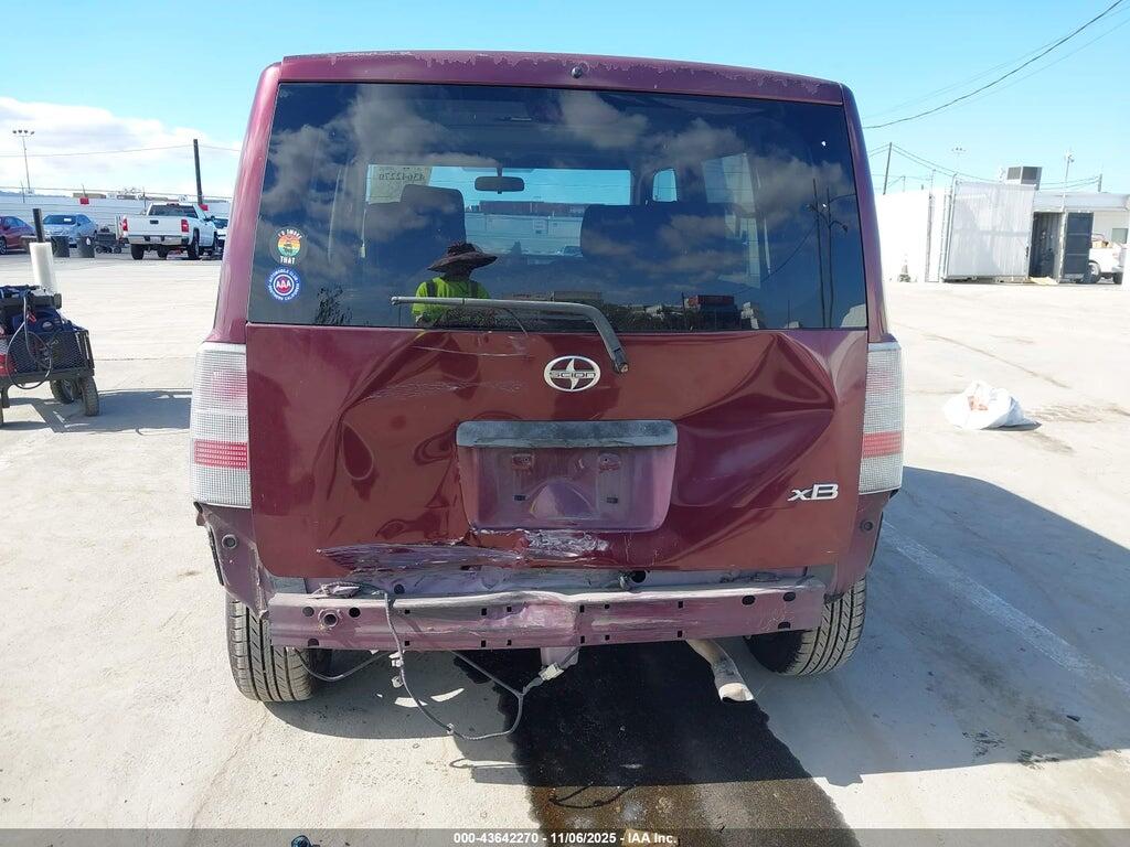 JTLKT324450196196 2005 SCION XB photo no. 6