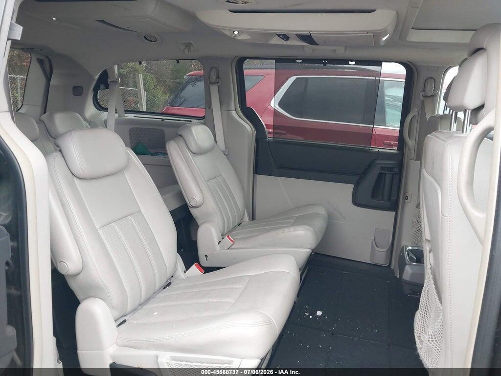 2A4RR8DX6AR405199 2010 CHRYSLER TOWN & COUNTRY photo no. 8