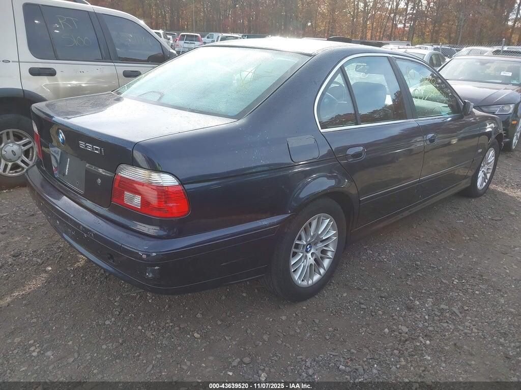 WBADT63401CF07118 2001 BMW 530IA photo no. 4