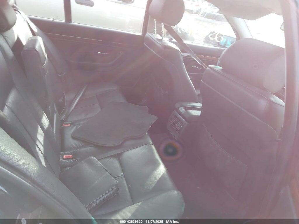 WBADT63401CF07118 2001 BMW 530IA photo no. 8