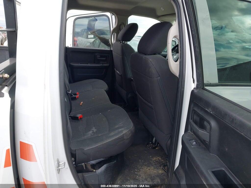 1C6RR6FG5PS535805 2023 RAM 1500 CLASSIC photo no. 8