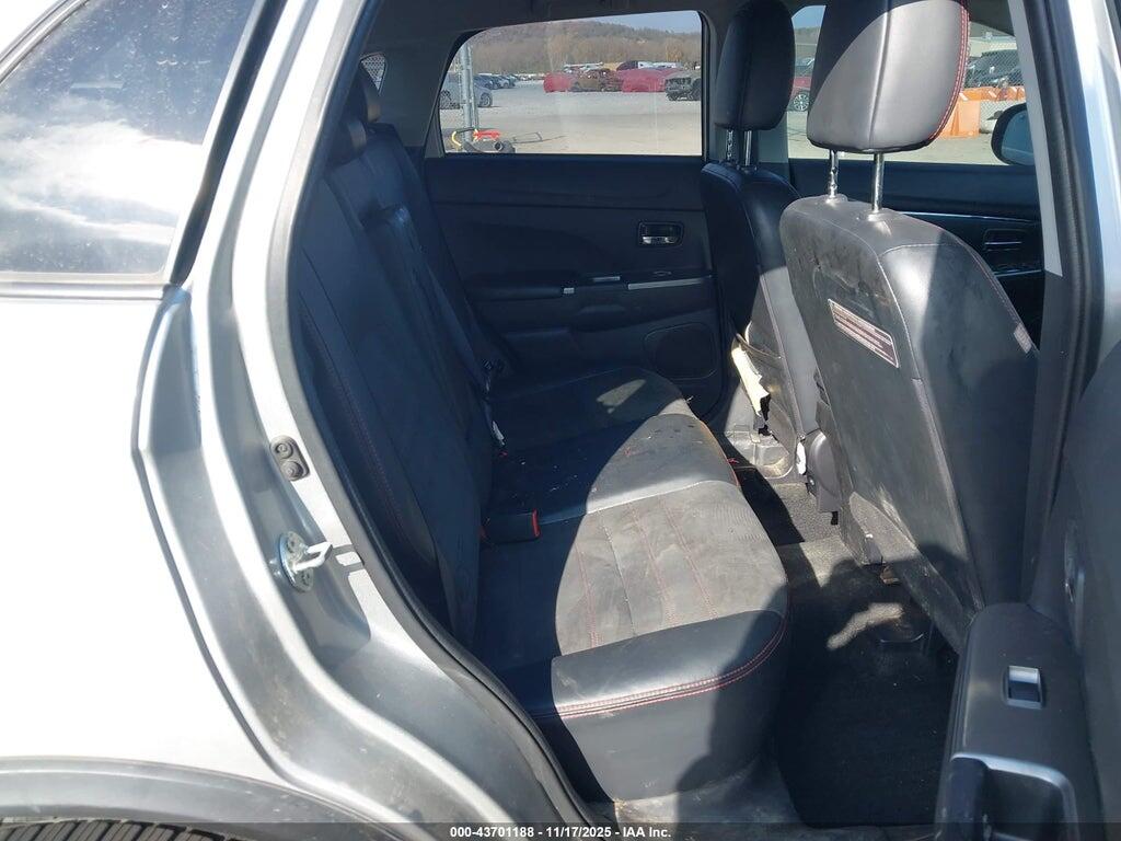 JA4AP3AW9JZ008173 2018 MITSUBISHI OUTLANDER SPORT photo no. 8