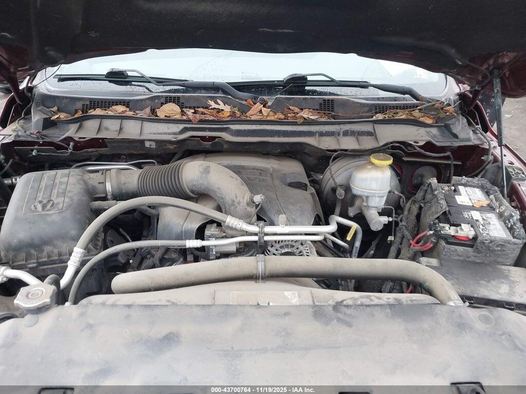 1C6RR7GT6HS633986 2017 RAM 1500 photo no. 10
