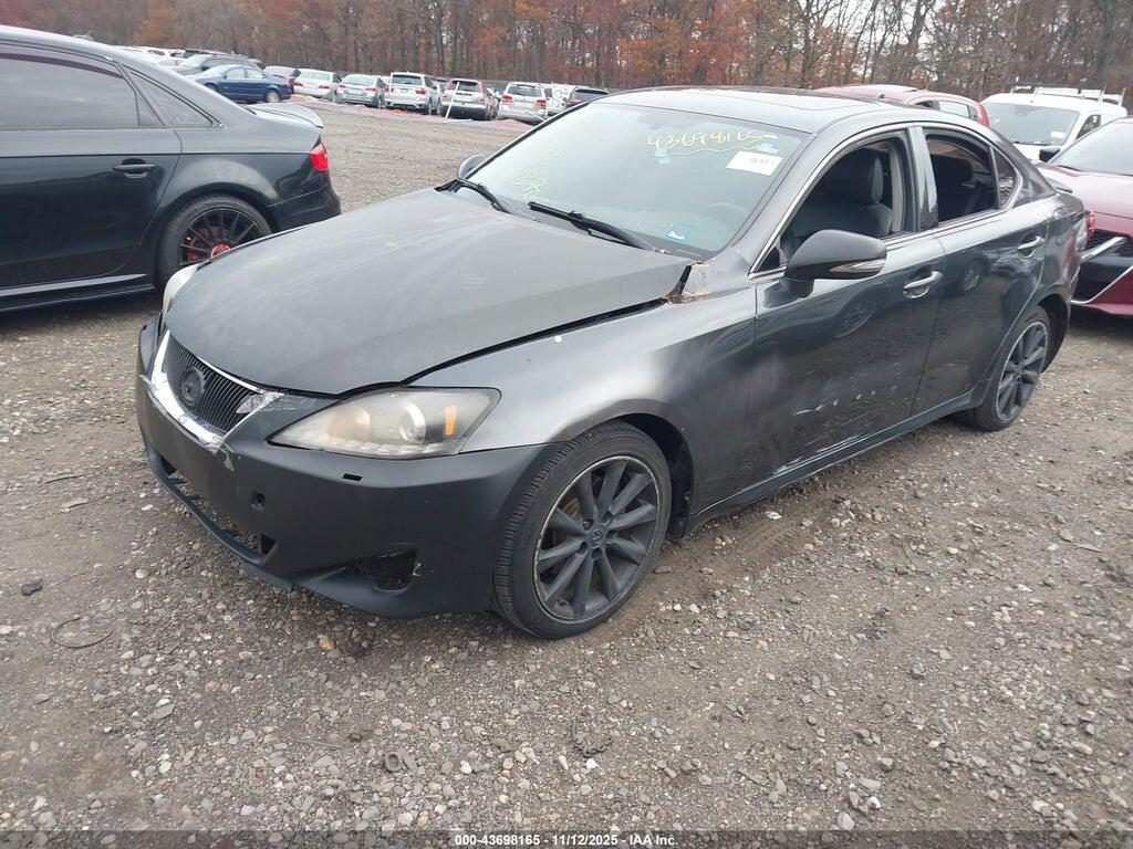 JTHCK262X92031994 2009 LEXUS IS 250 photo no. 2