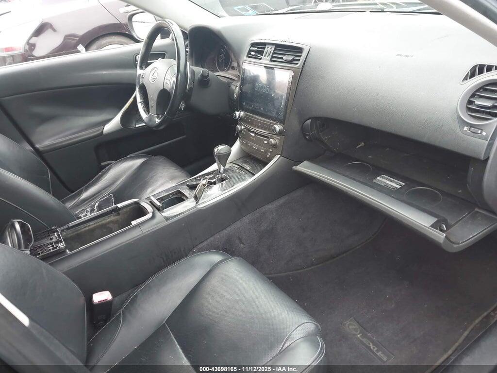 JTHCK262X92031994 2009 LEXUS IS 250 photo no. 5