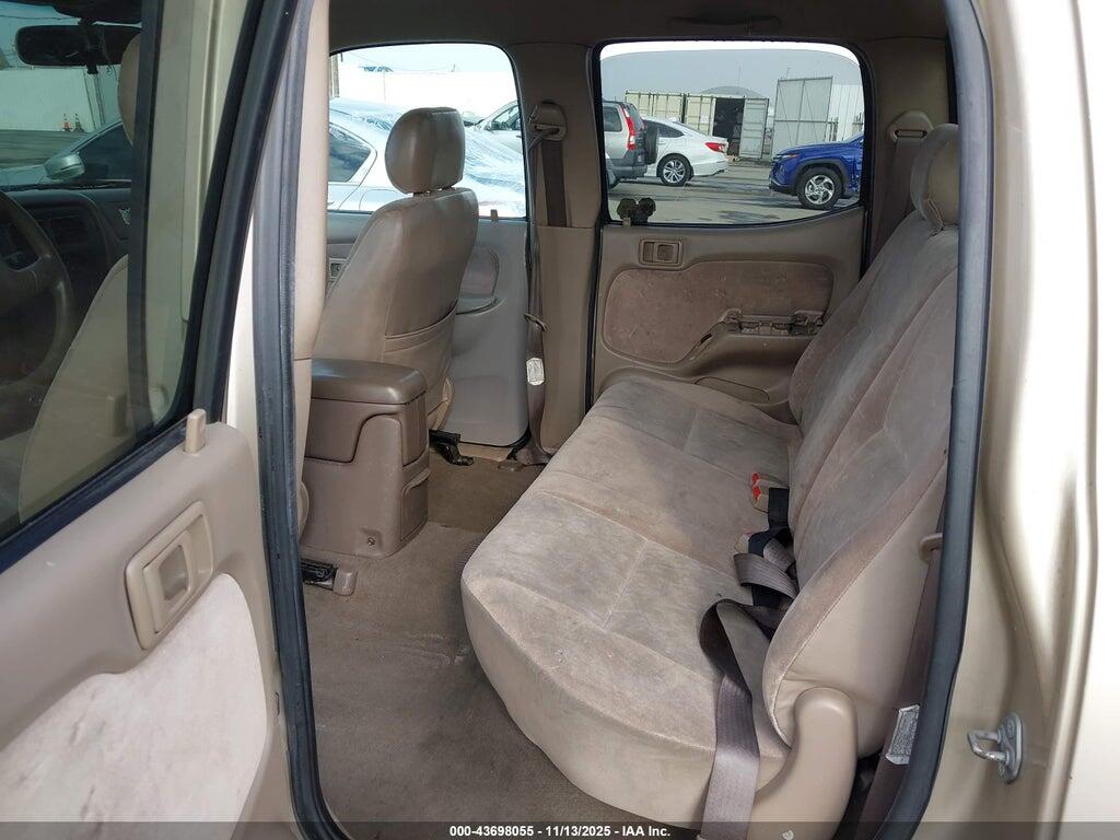 5TEGN92N44Z387218 2004 TOYOTA TACOMA photo no. 8