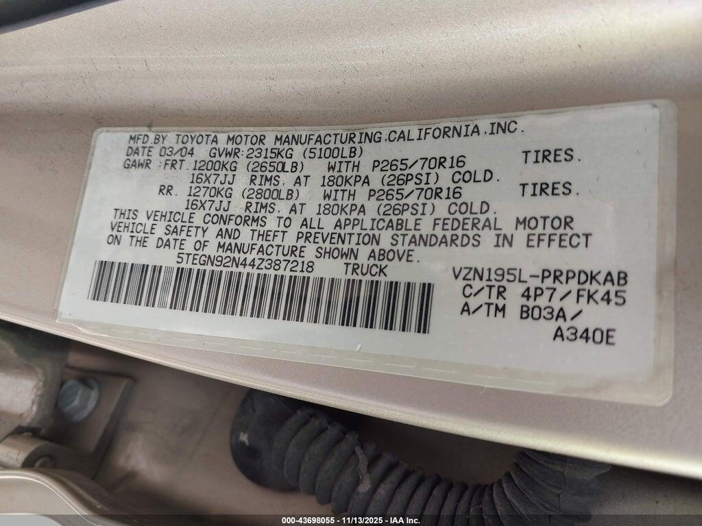 5TEGN92N44Z387218 2004 TOYOTA TACOMA photo no. 9