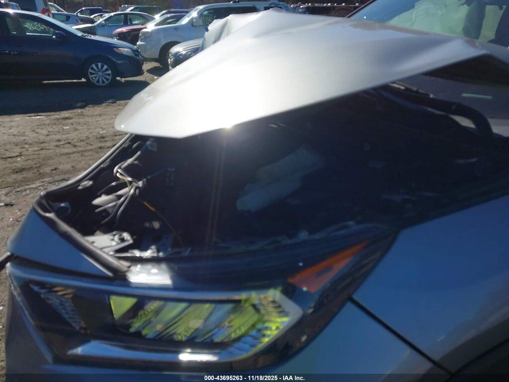 2T3P1RFVXKW023402 2019 TOYOTA RAV4 photo no. 10