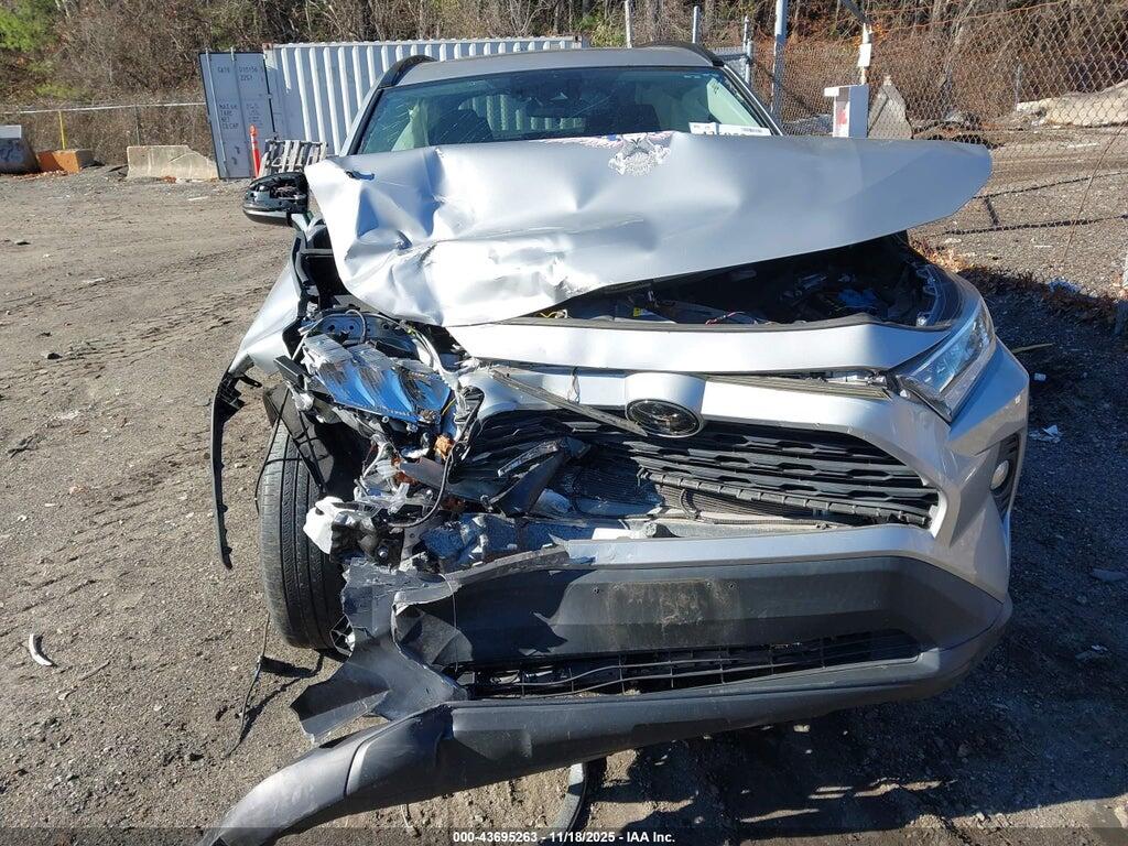 2T3P1RFVXKW023402 2019 TOYOTA RAV4 photo no. 12