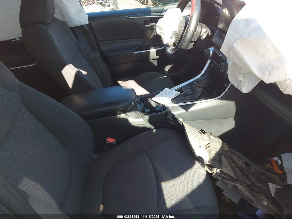 2T3P1RFVXKW023402 2019 TOYOTA RAV4 photo no. 5
