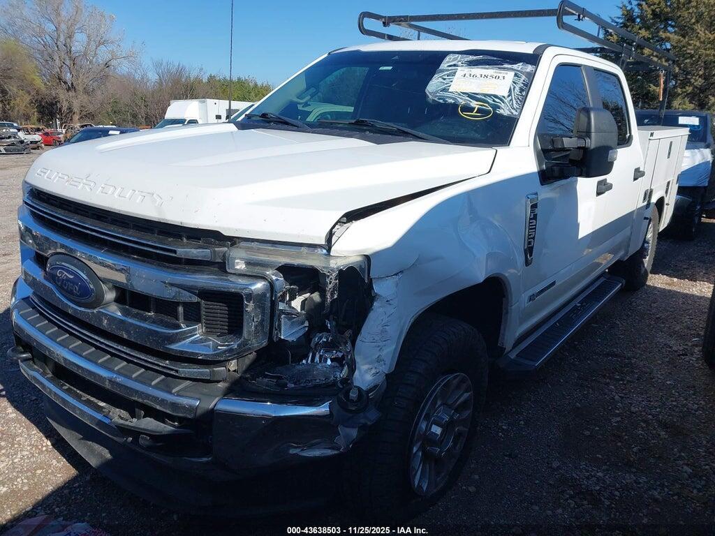 1FT7W2BT6NED52462 2022 FORD F-250 photo no. 2