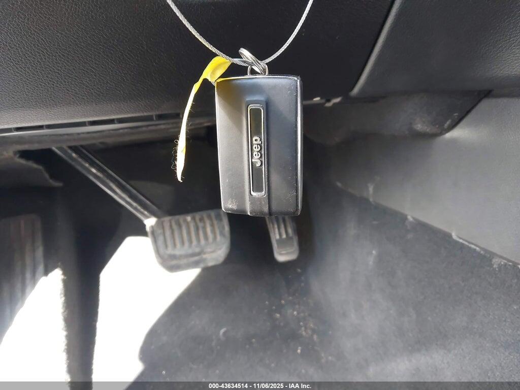 1C4RJYB62RC203309 2024 JEEP GRAND CHEROKEE 4XE photo no. 11
