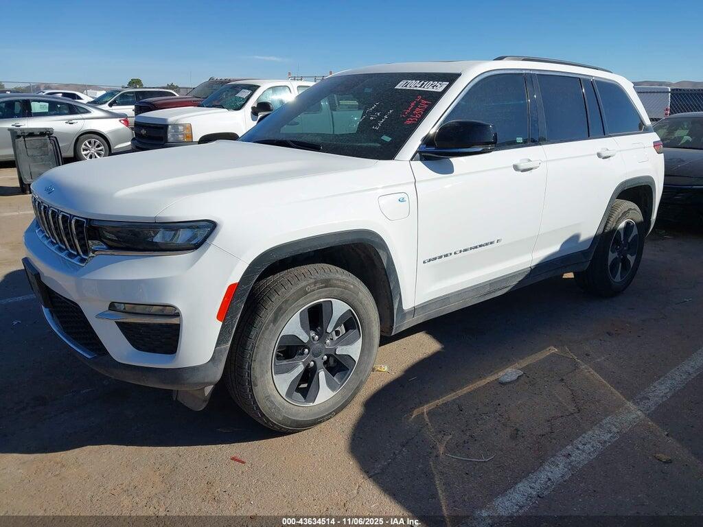 1C4RJYB62RC203309 2024 JEEP GRAND CHEROKEE 4XE photo no. 2