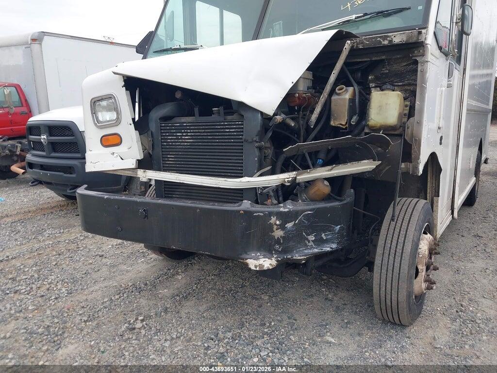 4UZA4FF4XWC902633 1998 FREIGHTLINER CHASSIS photo no. 10