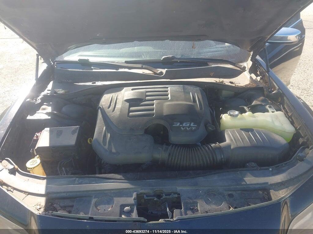 2C3CCAAGXDH627400 2013 CHRYSLER 300 photo no. 10