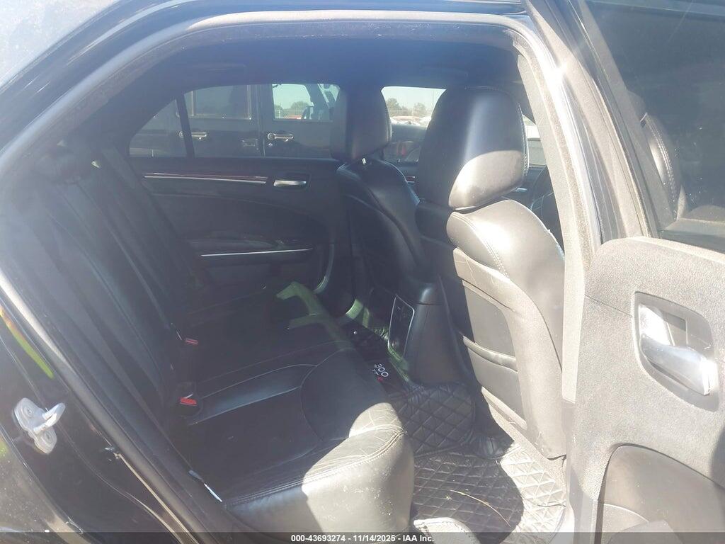 2C3CCAAGXDH627400 2013 CHRYSLER 300 photo no. 8