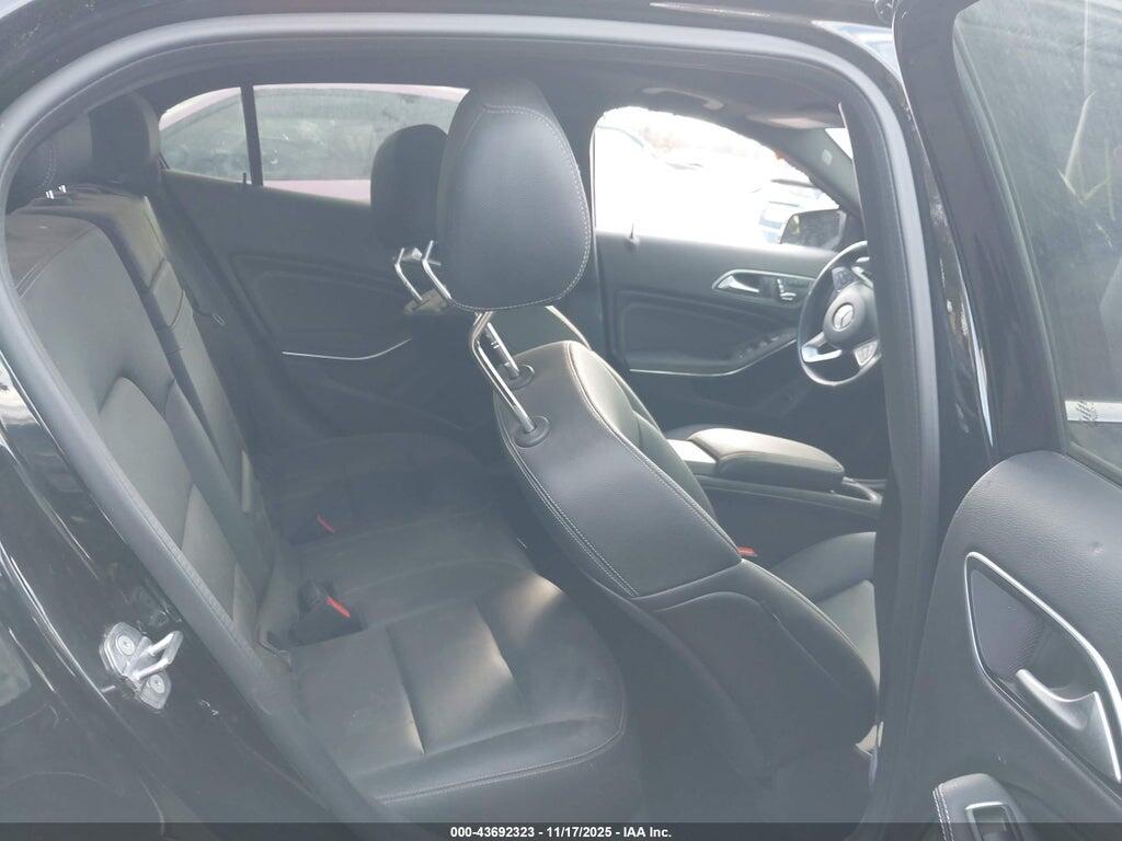 W1NTG4GB2LU030579 2020 MERCEDES-BENZ GLA 250 photo no. 8