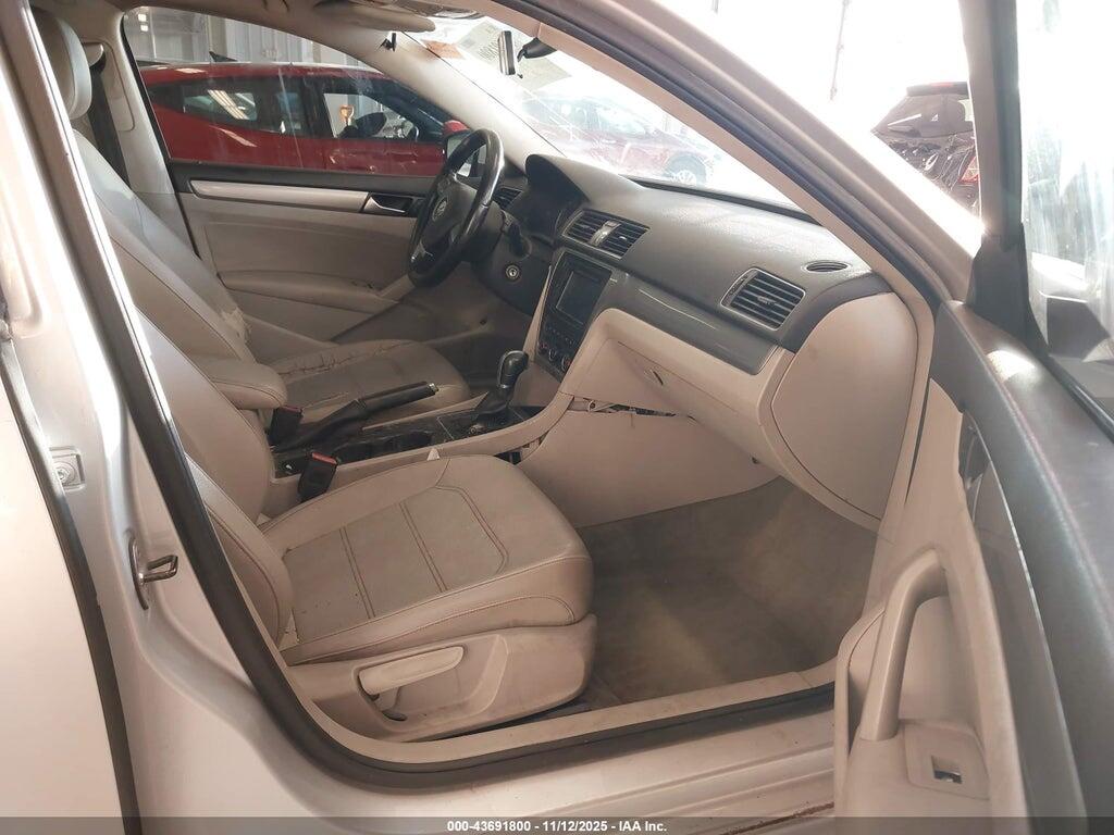 1VWAT7A3XEC051733 2014 VOLKSWAGEN PASSAT photo no. 5