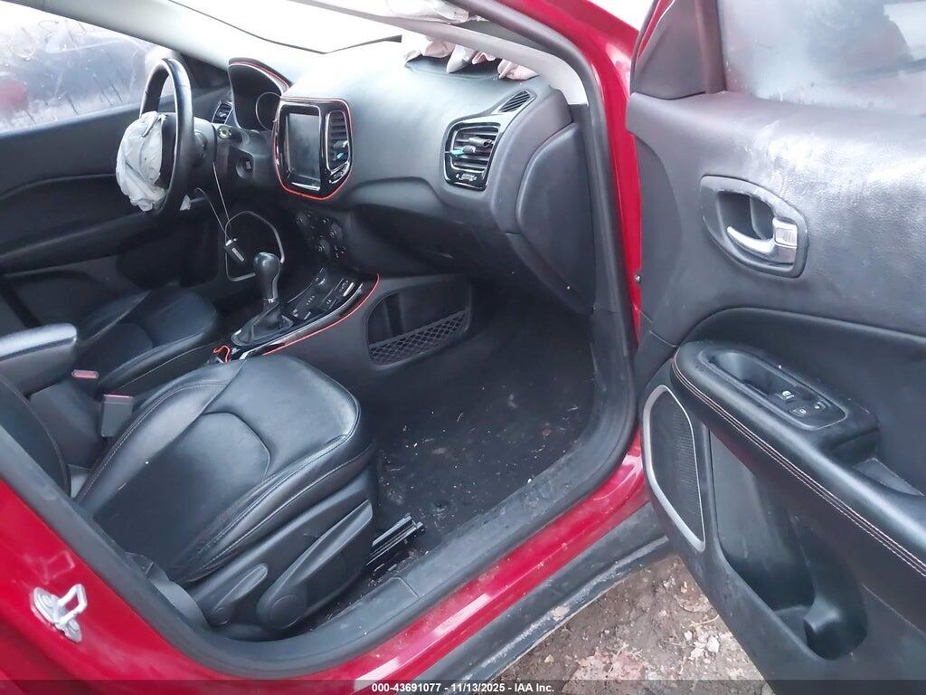 3C4NJDCB4HT629332 2017 JEEP NEW COMPASS photo no. 5