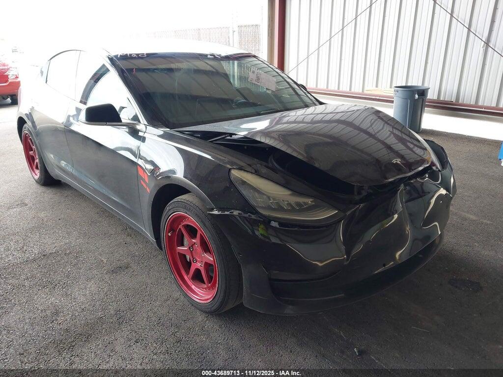 5YJ3E1EA7JF062827 2018 TESLA MODEL 3 photo no. 1