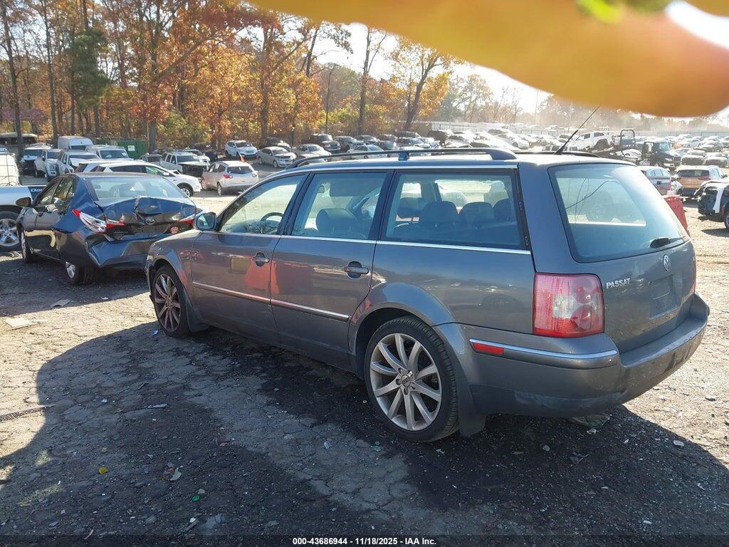 WVWCE63B05E133401 2005 VOLKSWAGEN PASSAT photo no. 3