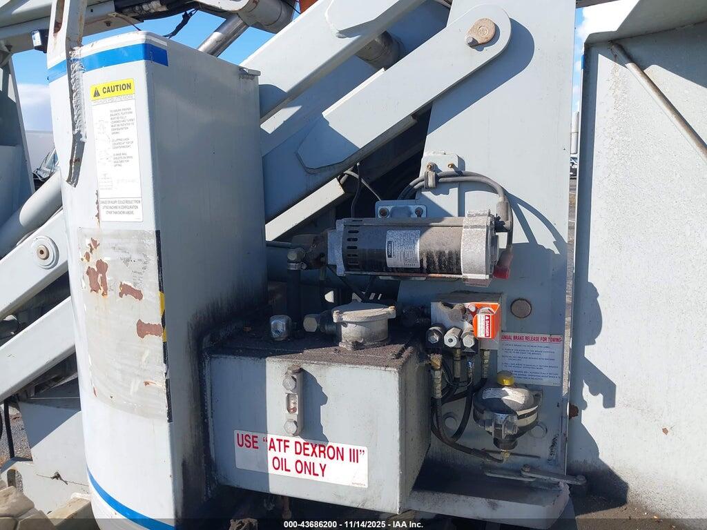 0000000099B004103 2000 SKYJACK SJKB-33N photo no. 10