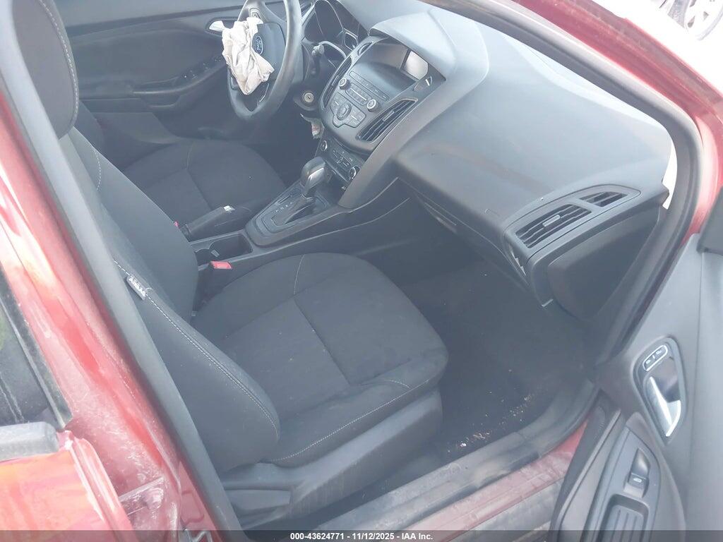 1FADP3F2XJL246499 2018 FORD FOCUS photo no. 5