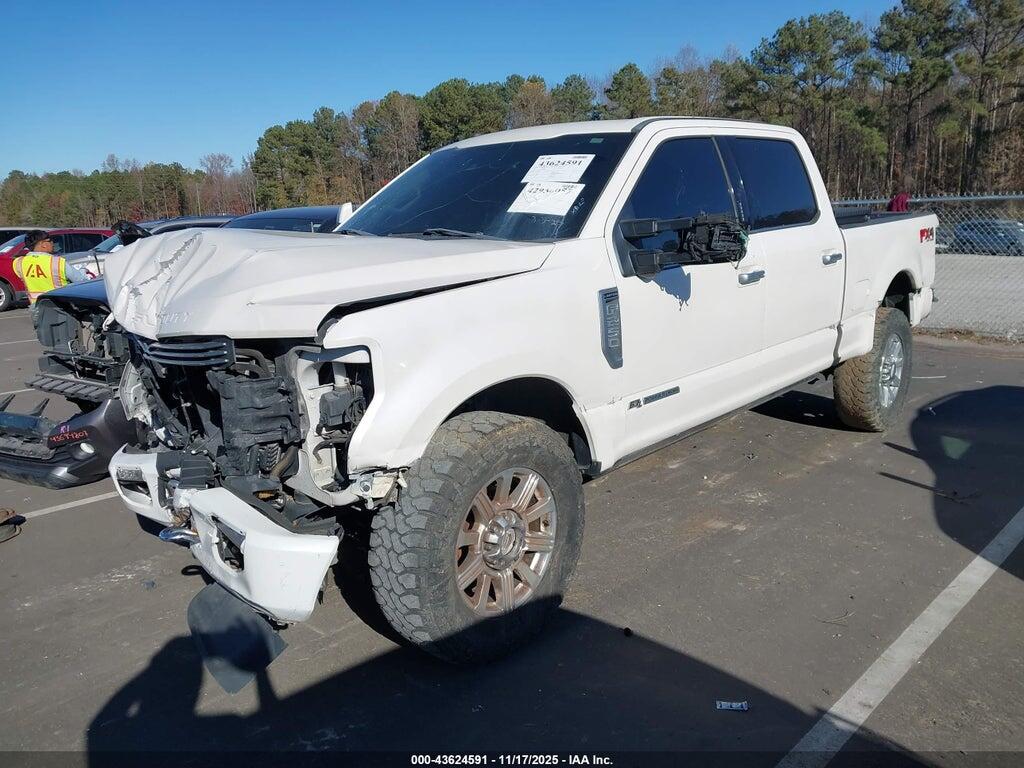 1FT7W2BT7JEC16819 2018 FORD F-250 photo no. 2
