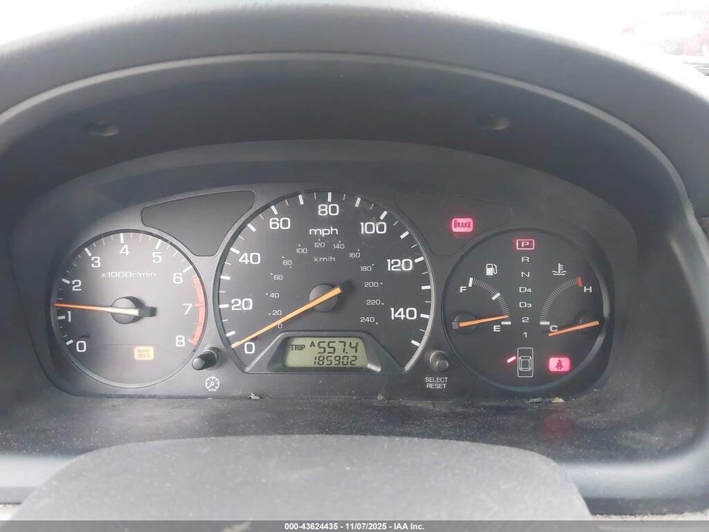 1HGCG56772A112092 2002 HONDA ACCORD photo no. 7