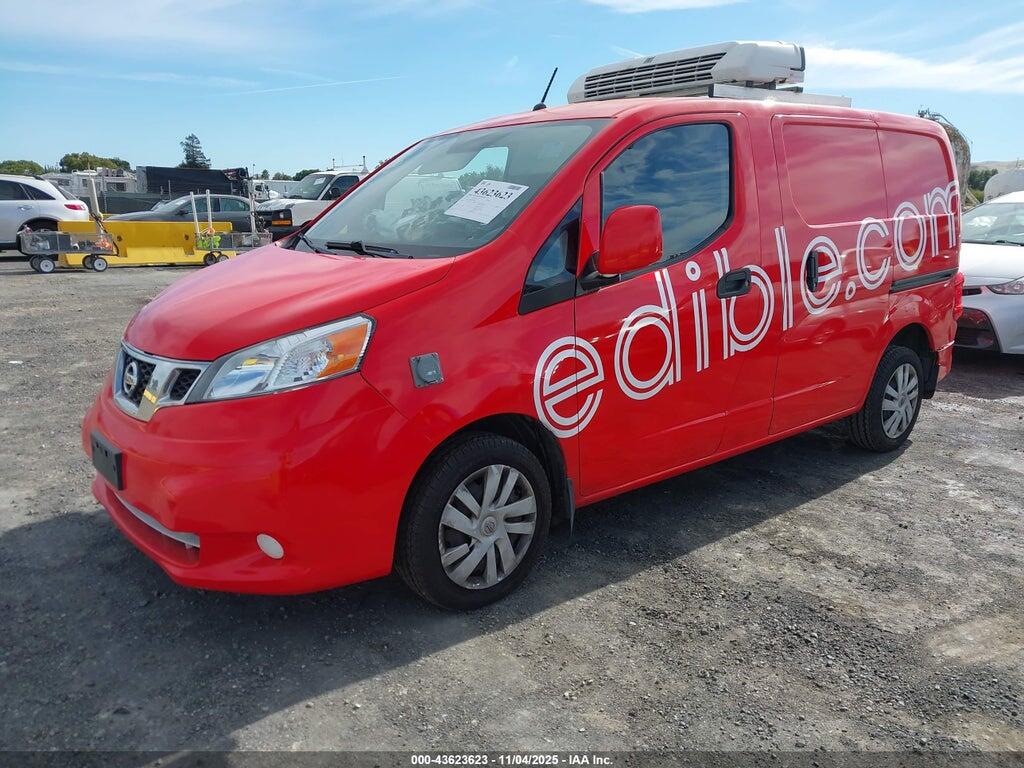 3N6CM0KN1JK698068 2018 NISSAN NV200 photo no. 2