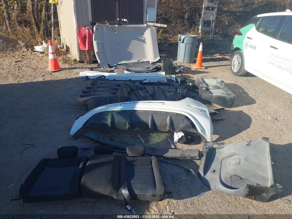 1N4AZ1BV8PC559822 2023 NISSAN LEAF photo no. 12
