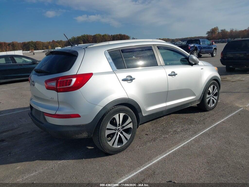 KNDPCCA28B7031594 2011 KIA SPORTAGE photo no. 4