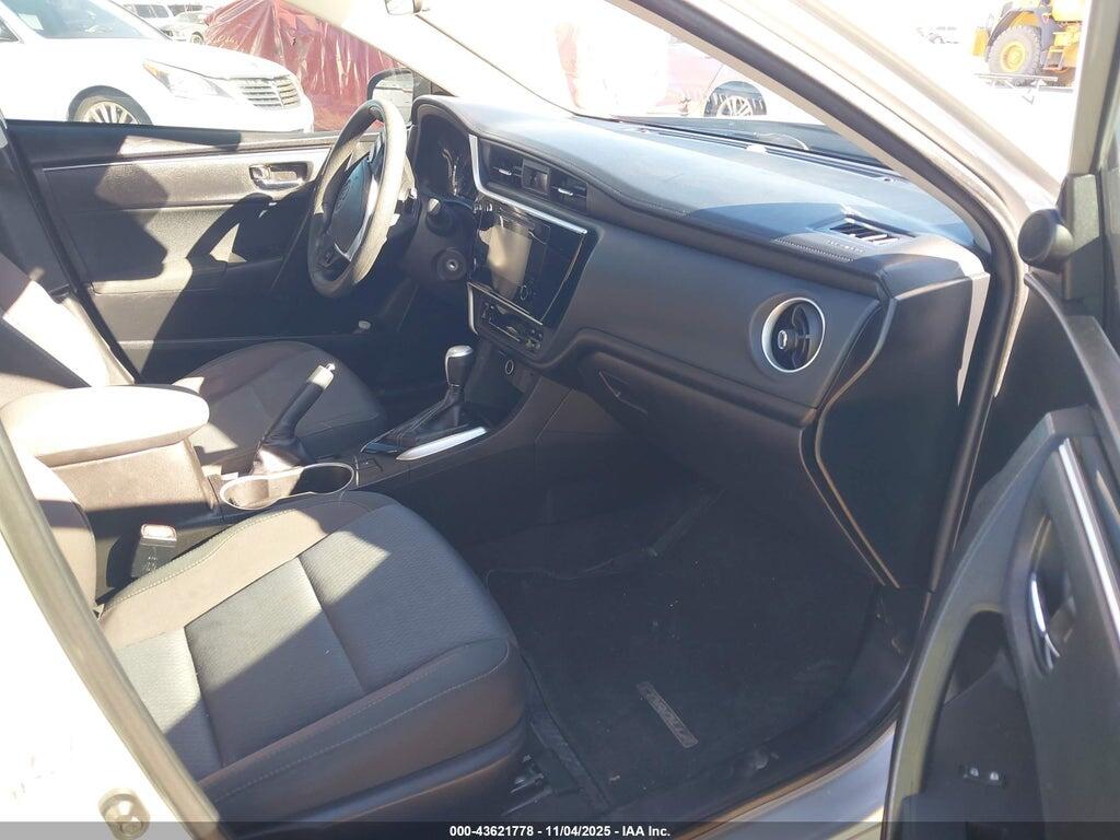 5YFBURHE8JP824398 2018 TOYOTA COROLLA photo no. 5