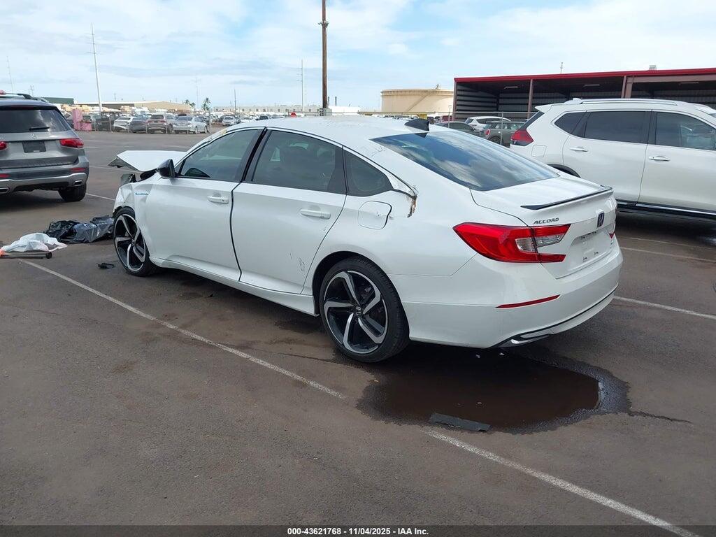 1HGCV3F23NA031819 2022 HONDA ACCORD HYBRID photo no. 3