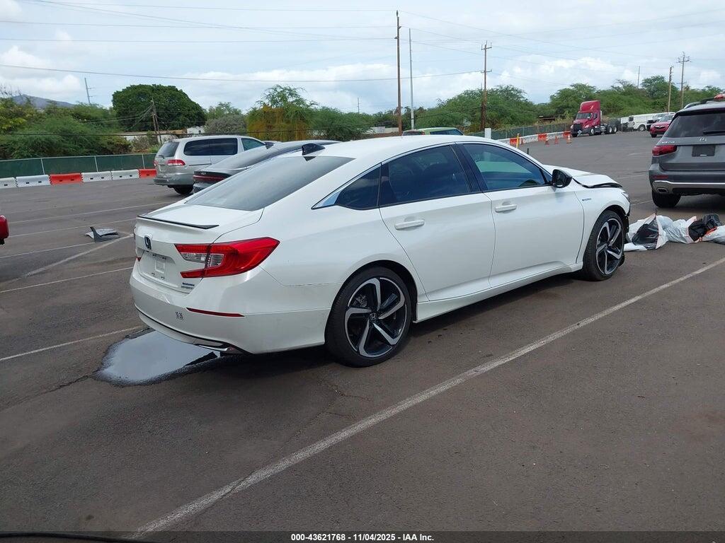 1HGCV3F23NA031819 2022 HONDA ACCORD HYBRID photo no. 4