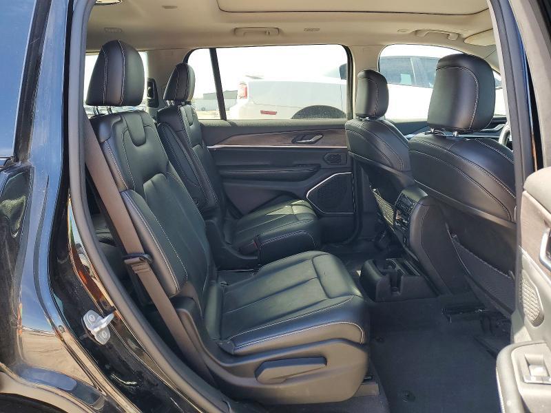 2022 JEEP GRAND CHEROKEE L LIMITED — Фото 11 из 13