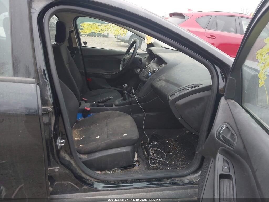 1FADP3E24JL259993 2018 FORD FOCUS photo no. 5