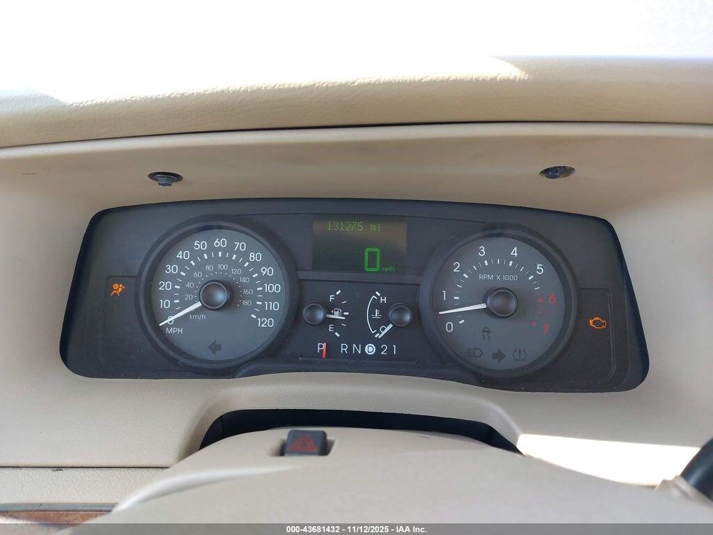 2MEFM75W16X627772 2006 MERCURY GRAND MARQUIS photo no. 7