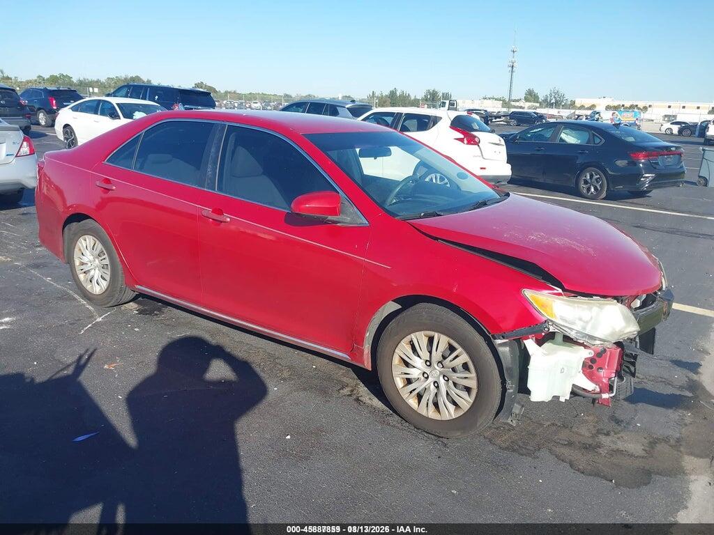 4T1BF1FKXEU867407 2014 TOYOTA CAMRY photo no. 1