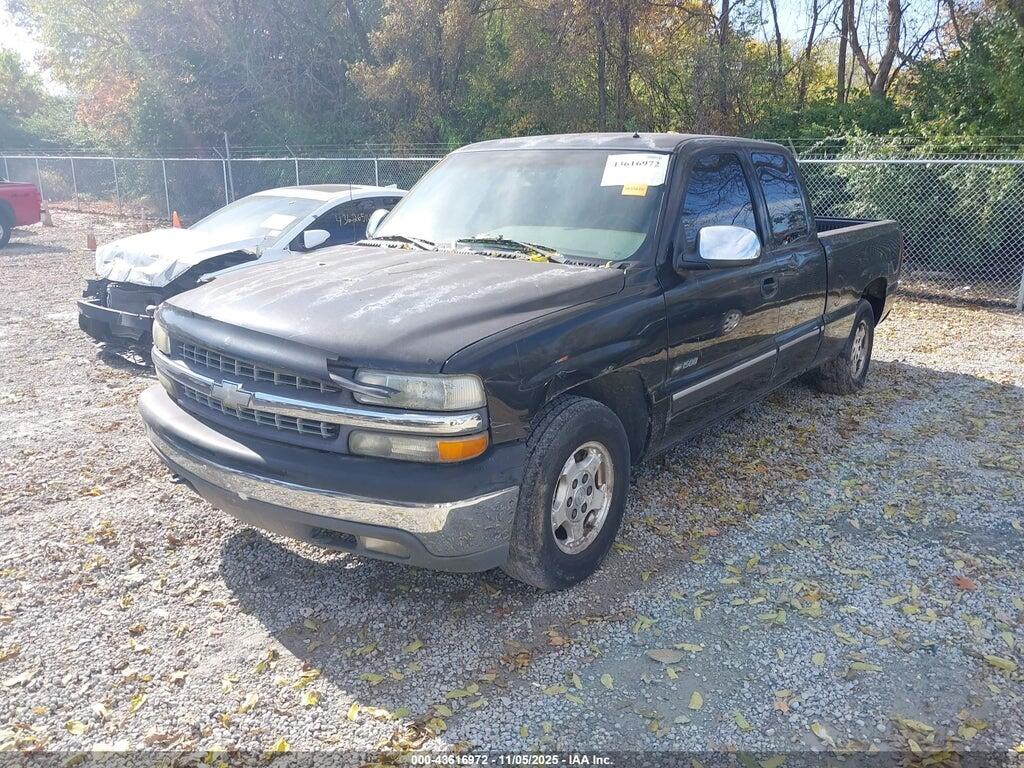 2GCEC19T411374861 2001 CHEVROLET SILVERADO 1500 photo no. 2