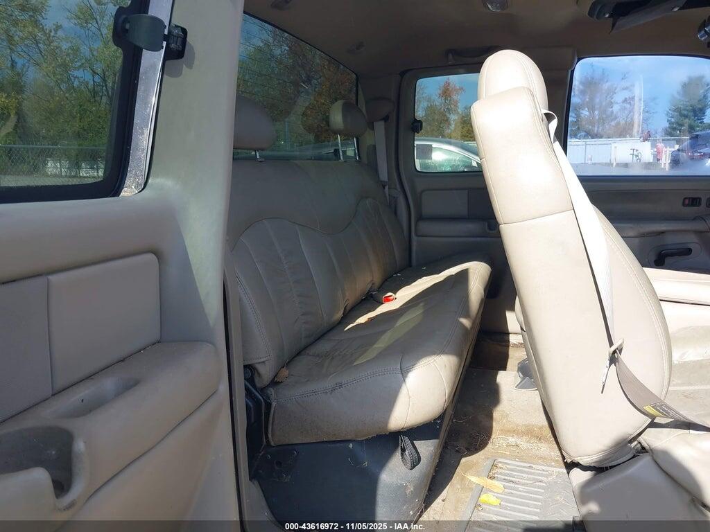 2GCEC19T411374861 2001 CHEVROLET SILVERADO 1500 photo no. 8