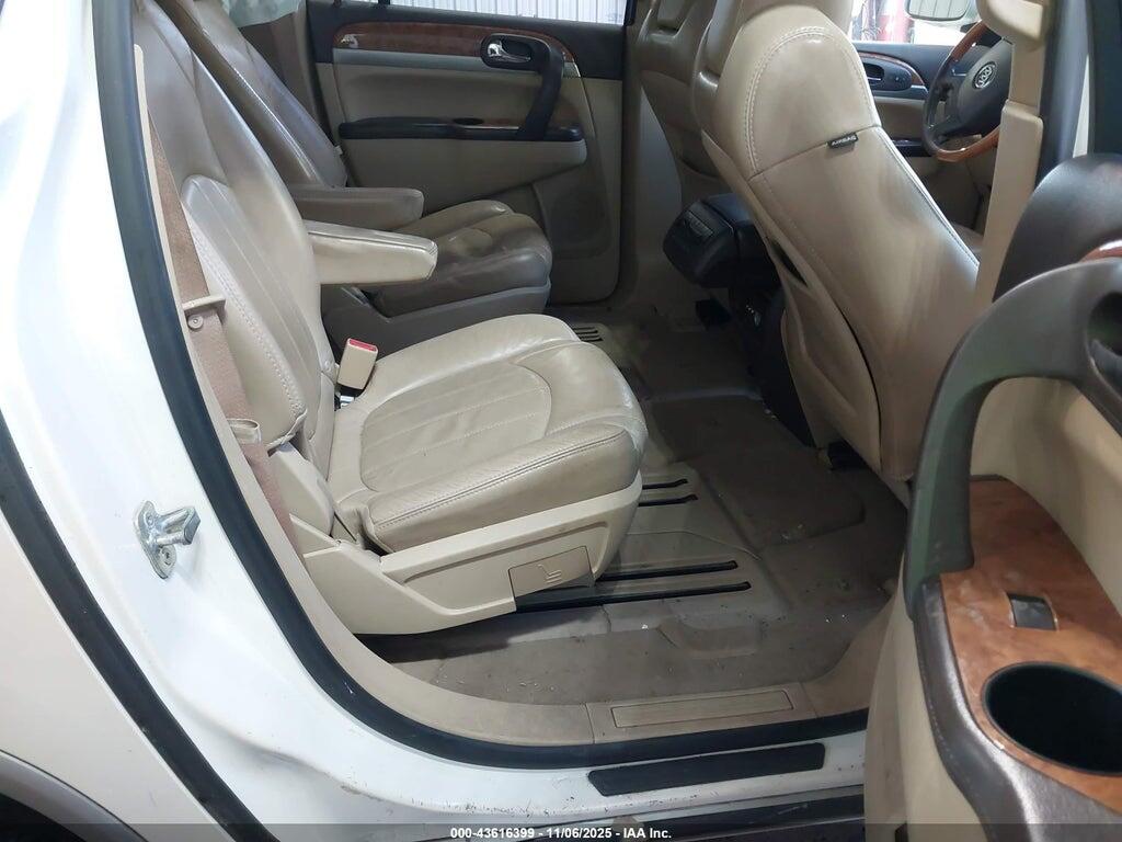 5GAKRCED5BJ345132 2011 BUICK ENCLAVE photo no. 8