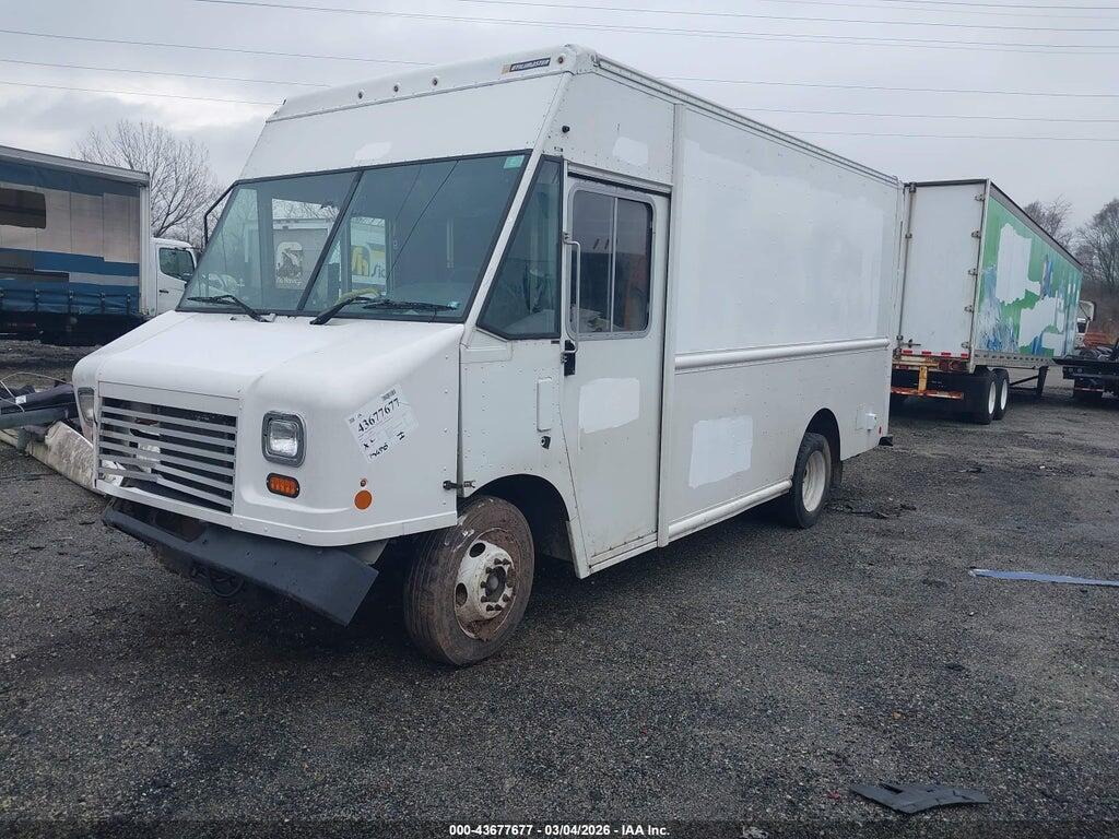 1F64F5KY6E0A15368 2014 FORD F-59 COMMERCIAL STRIPPED photo no. 2