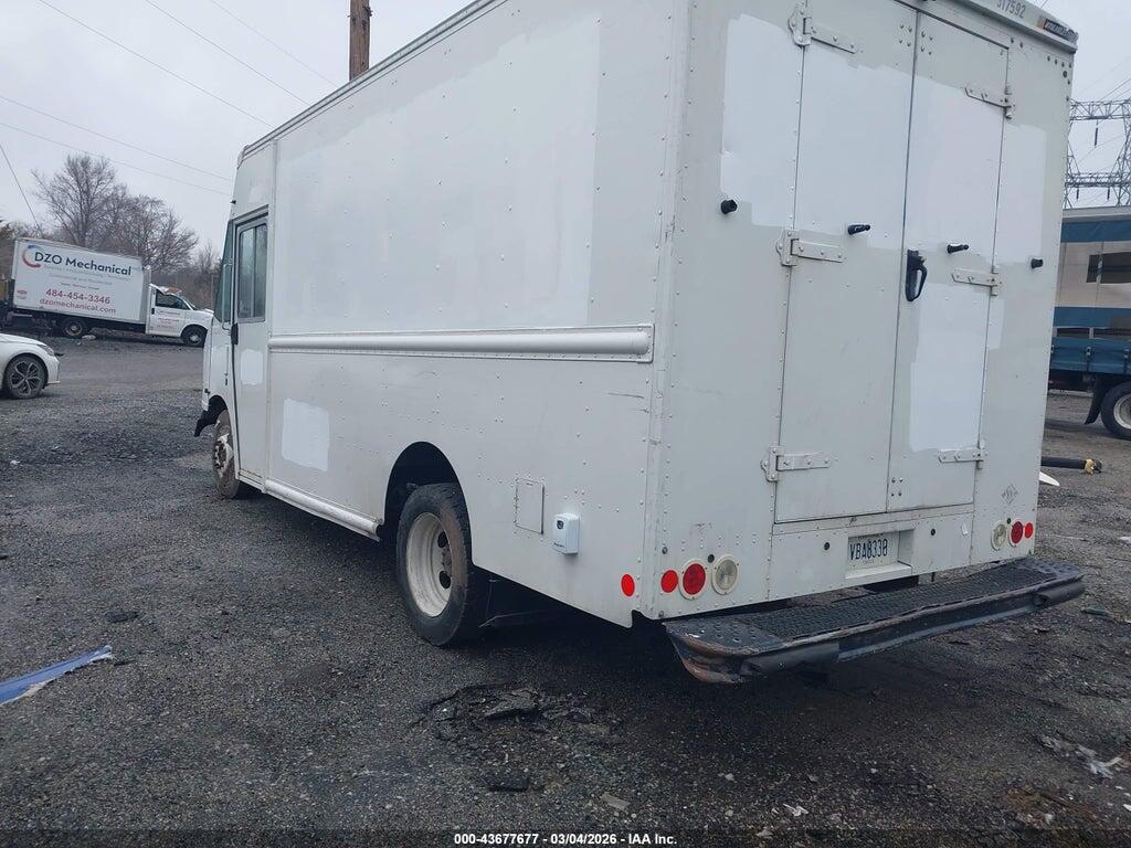 1F64F5KY6E0A15368 2014 FORD F-59 COMMERCIAL STRIPPED photo no. 3