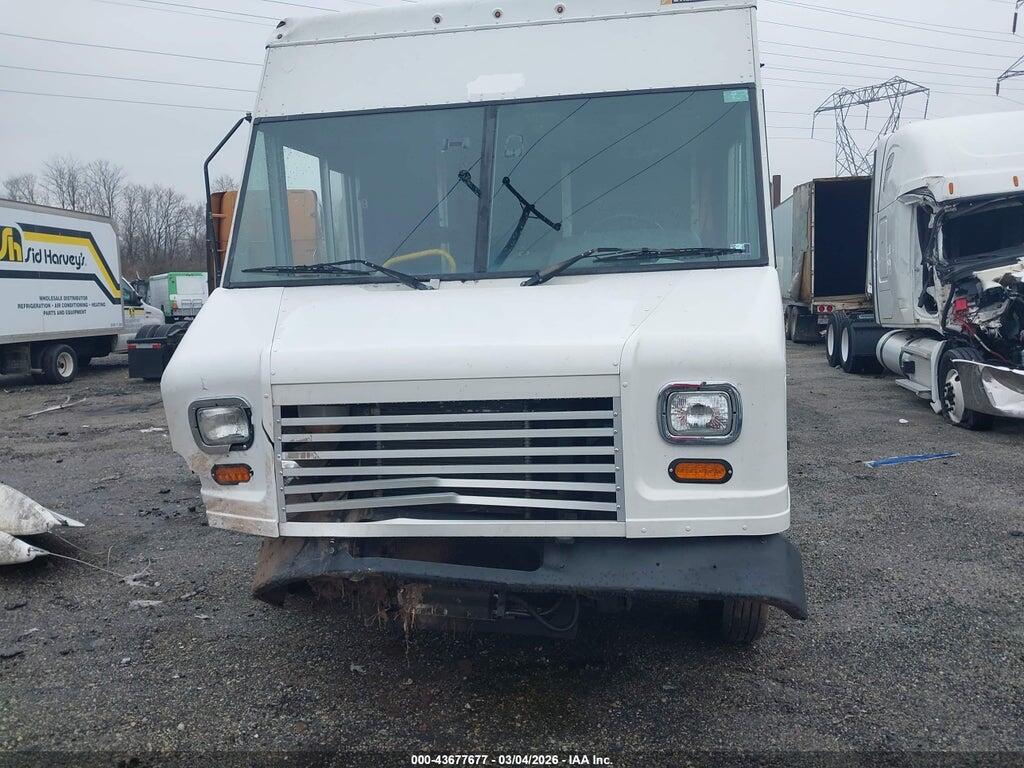1F64F5KY6E0A15368 2014 FORD F-59 COMMERCIAL STRIPPED photo no. 9